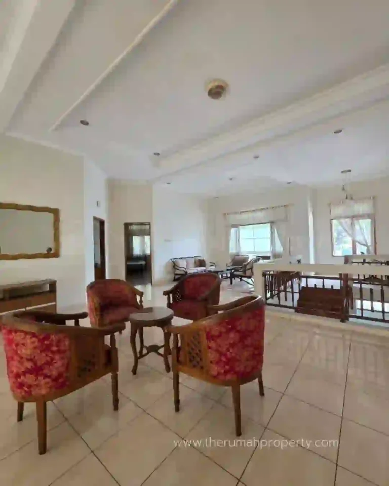 Dijual Rumah SHM 2 Lantai 6 Kamar di Kebayoran Baru Prime Area (7)