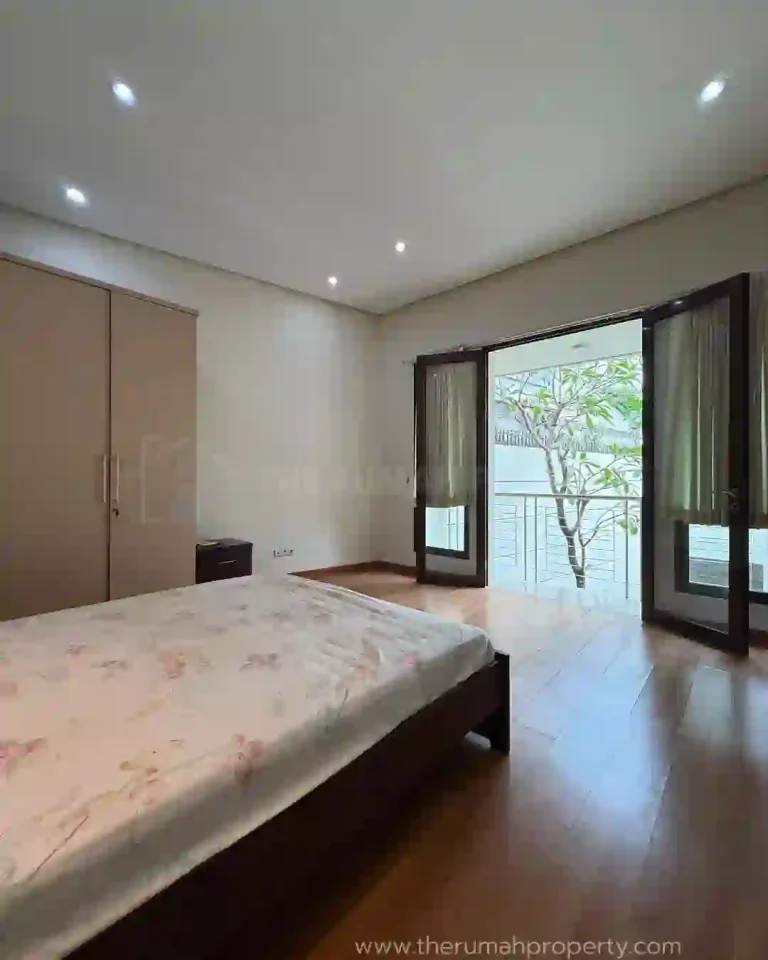 Disewakan Rumah Full Furnished di Kebayoran Baru Dekat SCBD dan Senopati (9)