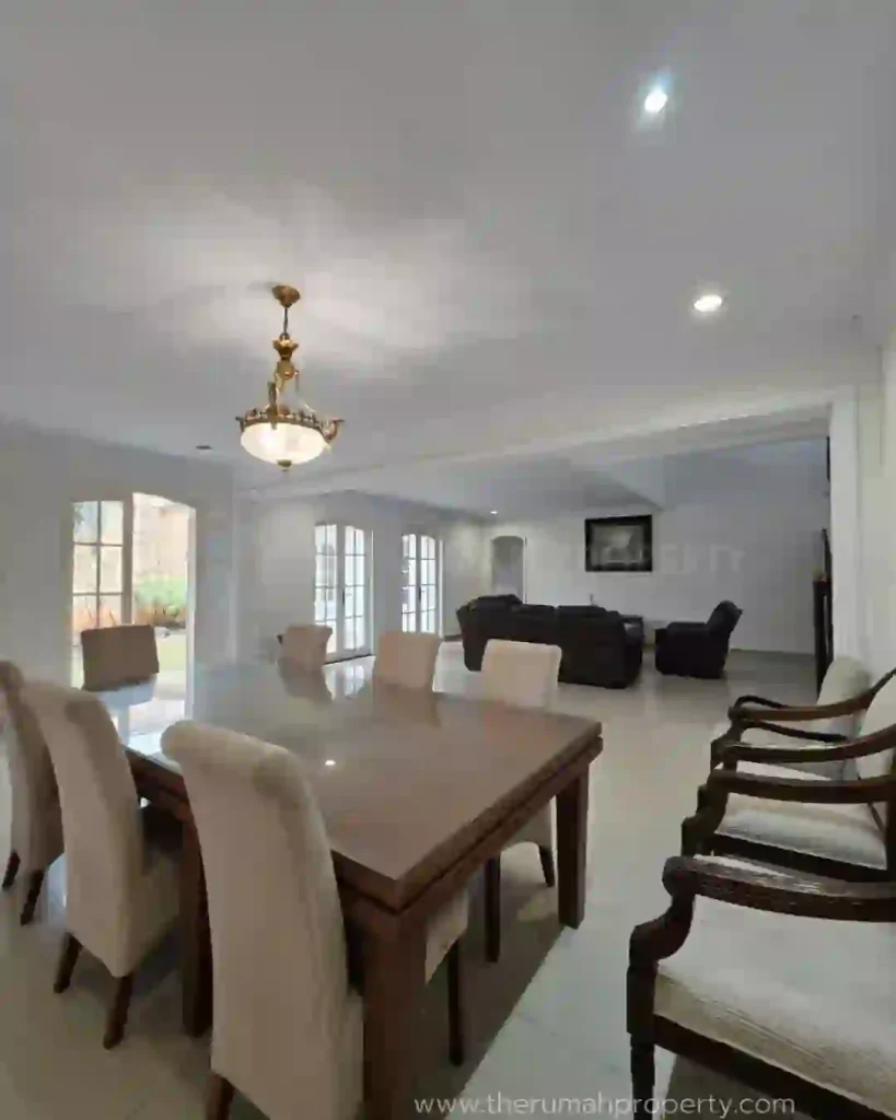Disewakan Rumah Kebayoran Baru 5 Kamar Fully Furnished Prime Area (5)