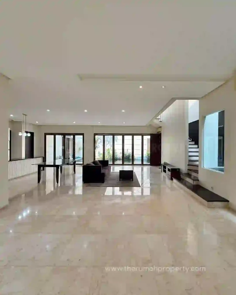 For Rent SCBD Area Senopati Jaksel Unit Fully Furnished Private Pool (4)