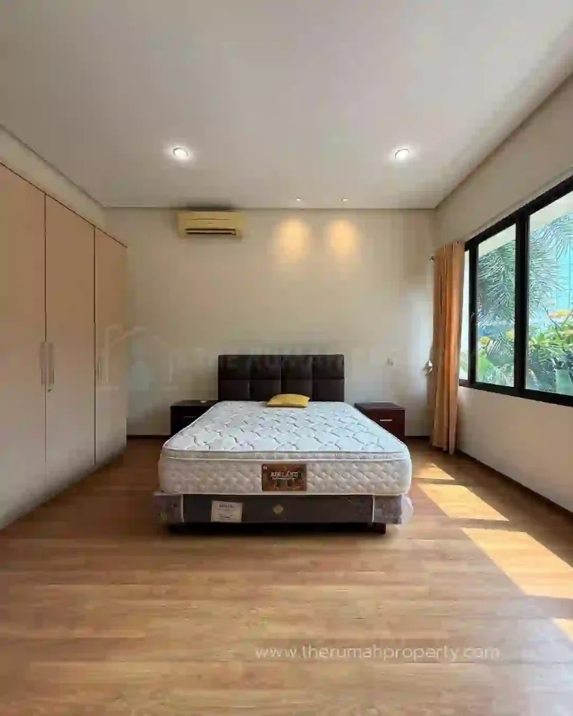 For Rent SCBD Area Senopati Jaksel Unit Fully Furnished Private Pool (9)