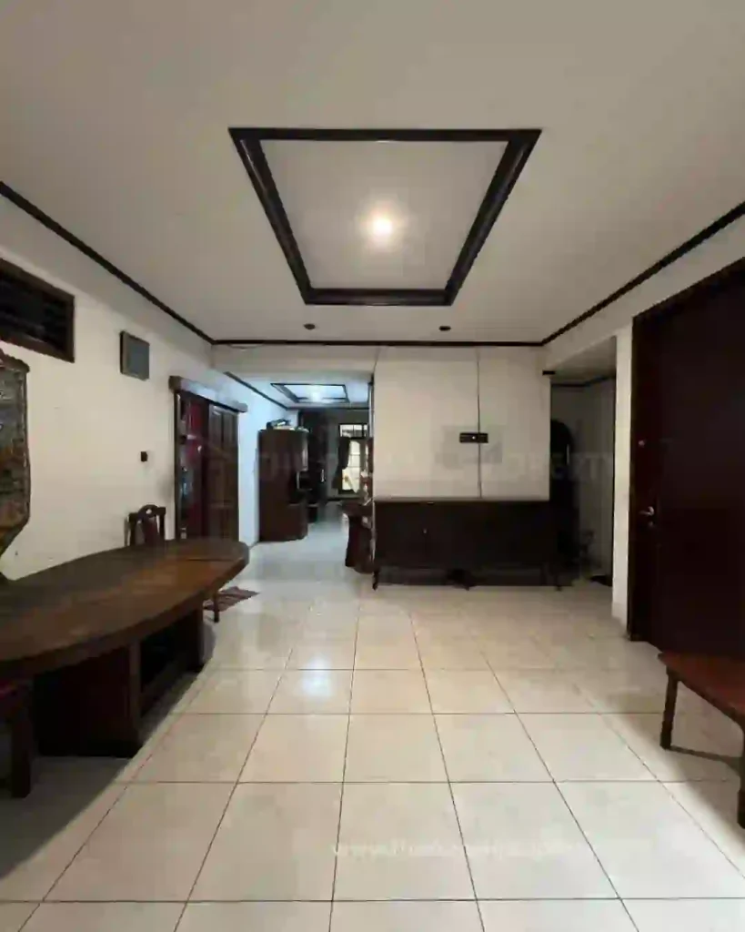 Jual Rumah 2 Lantai Siap Huni di Pondok Indah Dekat Mal (5)