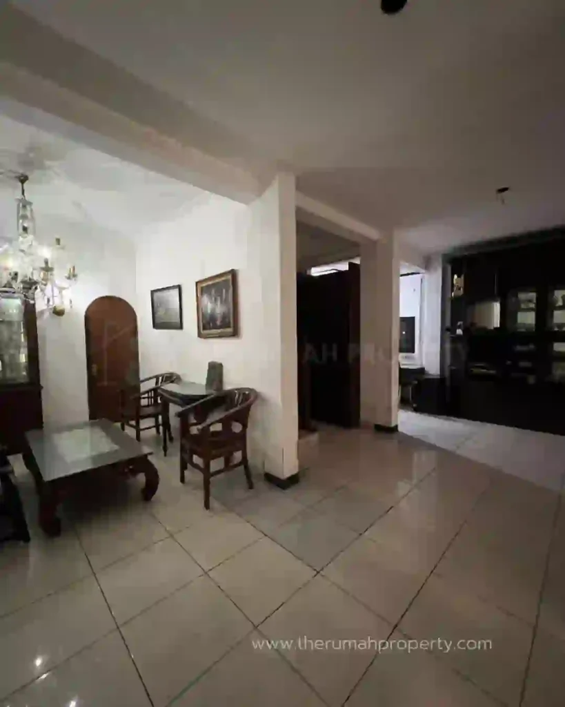 Jual Rumah 2 Lantai Siap Huni di Pondok Indah Dekat Mal (8)