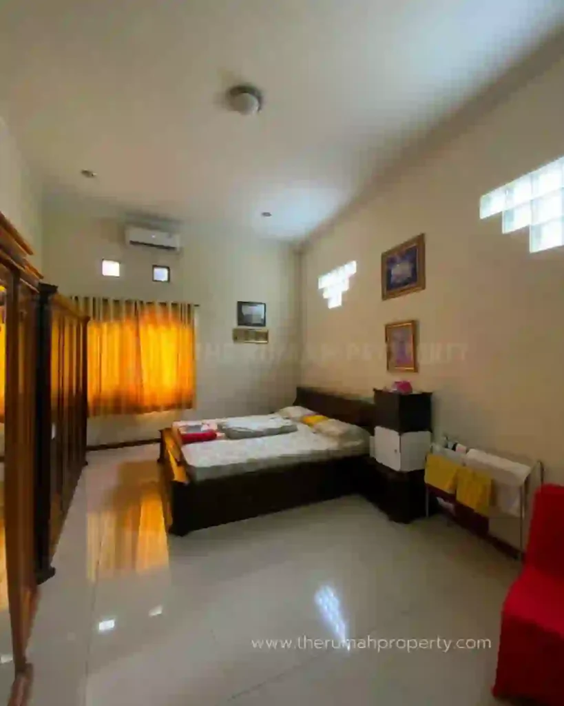 Jual Rumah Dekat Mabes TNI dan pintu tol JORR di Cipayung Jakarta Timur (10)