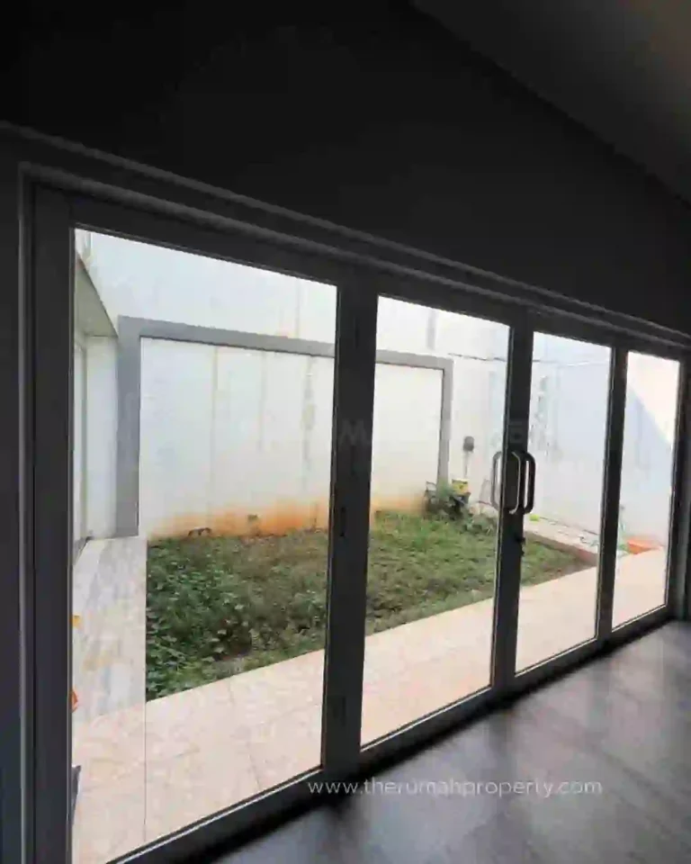 Jual Rumah Eramas 2000 Jakarta Timur Siap Huni Dalam Komplek (5)