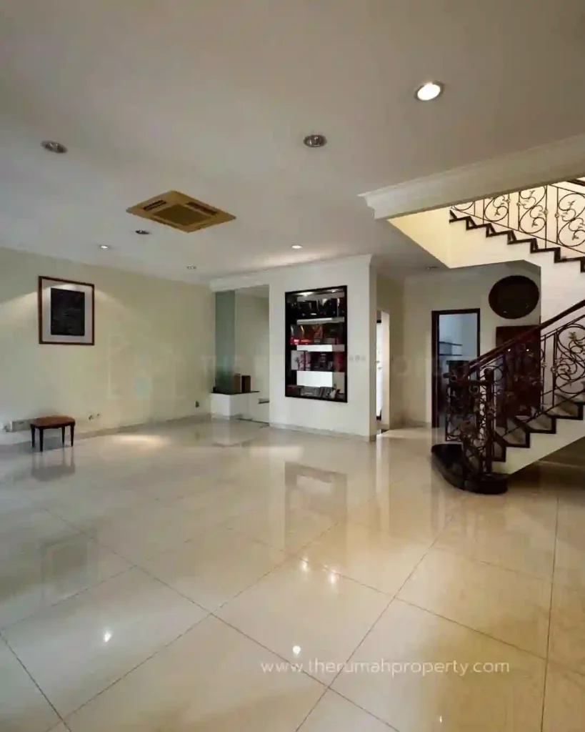 Jual Rumah Kemang Dalam Parkir Luas Kondisi Bagus (4)
