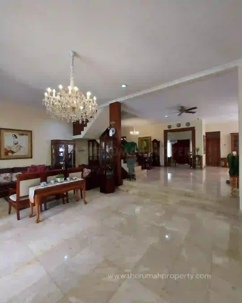 Jual Rumah Lokasi Premium di Cipete Semi Furnished Hadap Barat (9)
