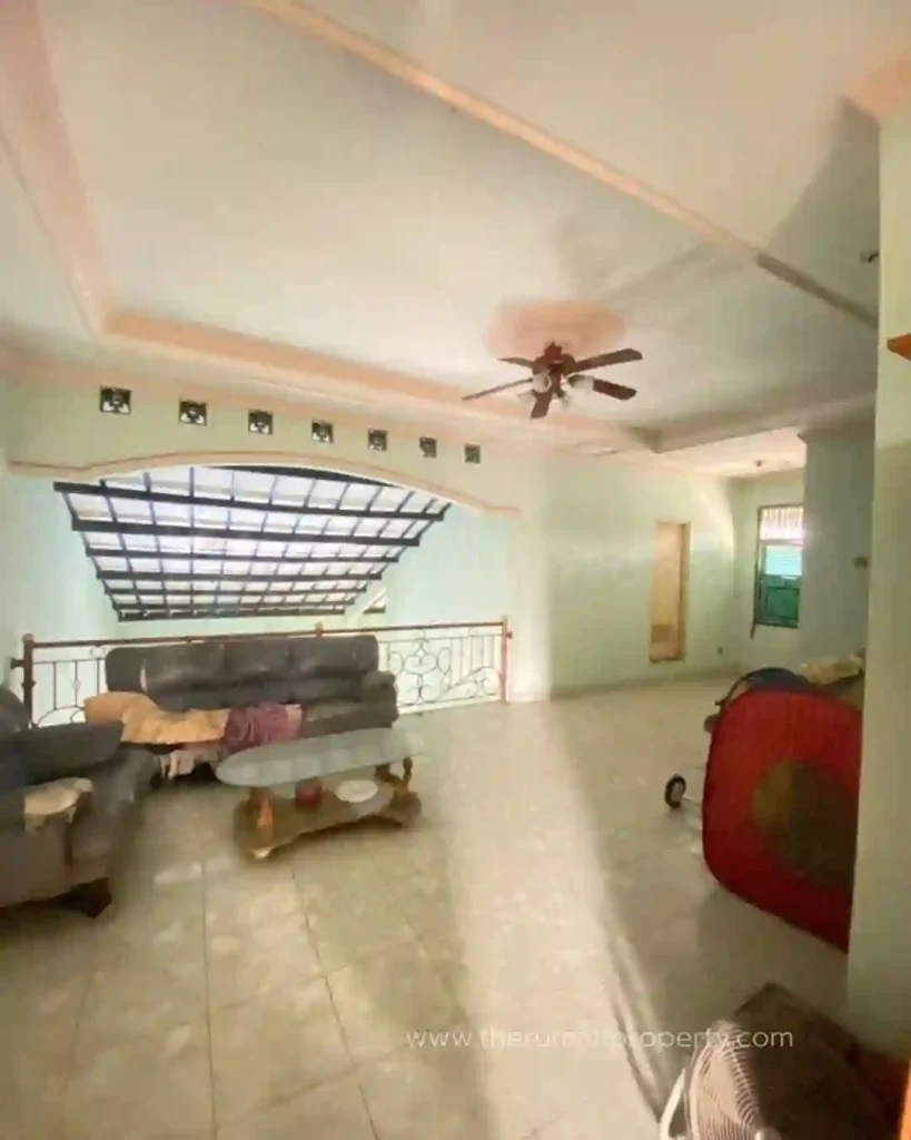 Jual Rumah Siap Huni Dalam Komplek di Tangerang (9)