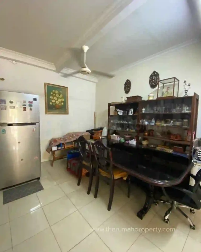 Jual Rumah di Komplek Perumahan PTB Duren Sawit Akses Mudah ke Buaran Plaza (4)