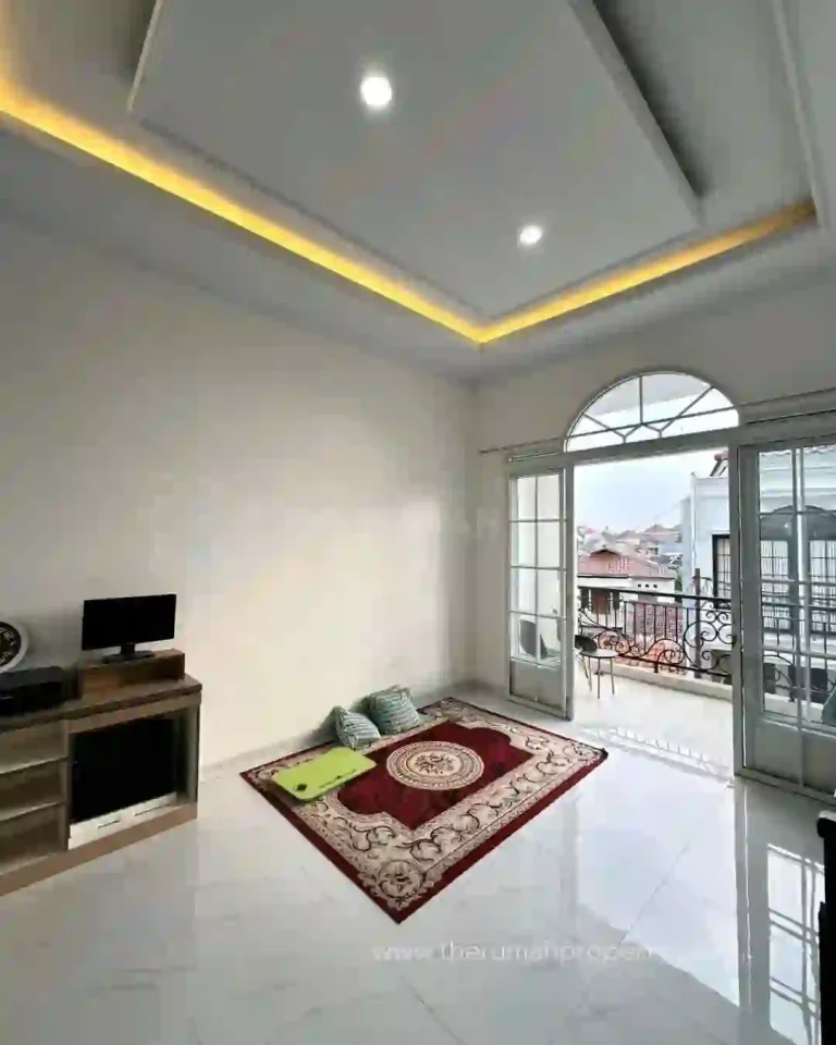 Rumah 2 Lantai 3 Kamar Area Favorit di Jakagarsa Unit Fully Furnished (5)
