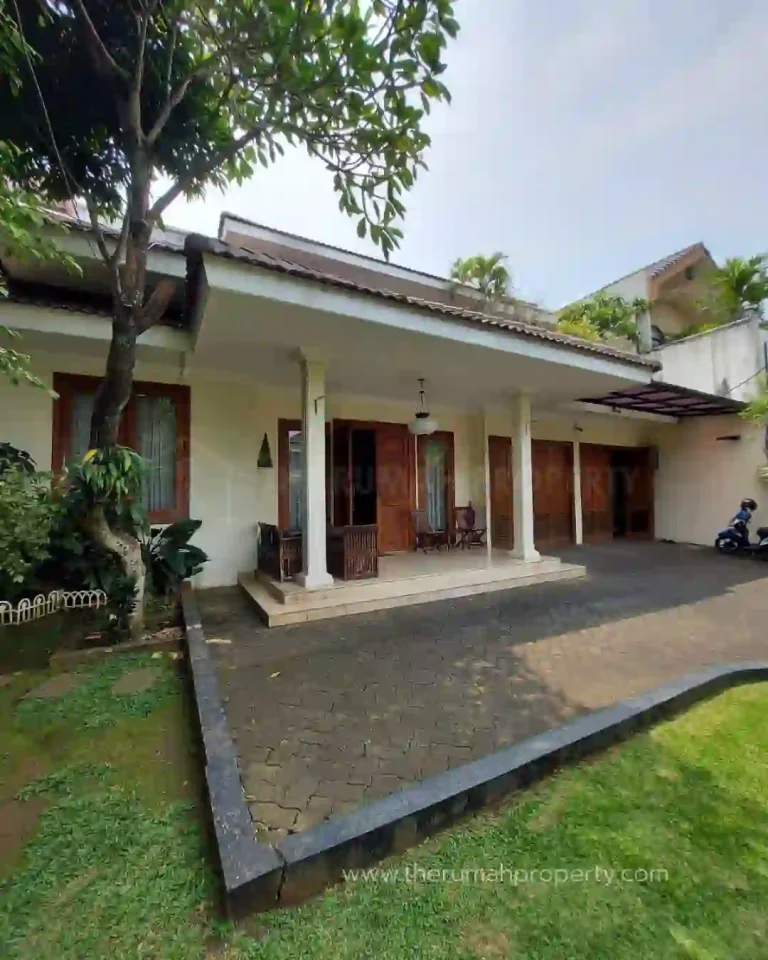 Rumah Asri Private Pool Dijual di Cipete Jakarta Selatan (3)