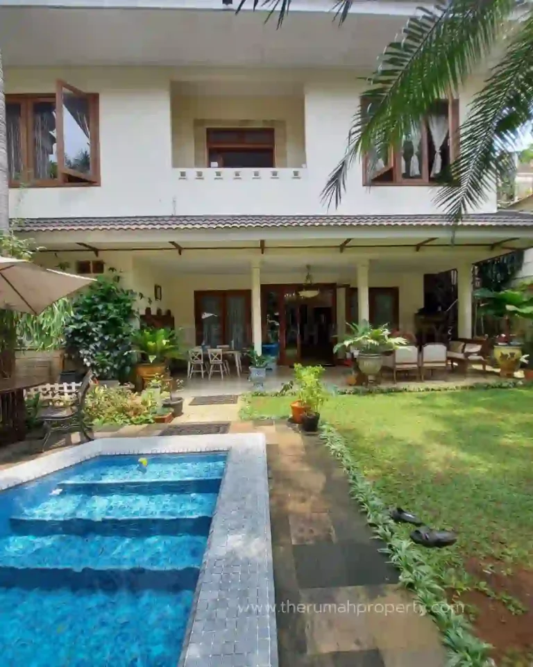 Rumah Asri Private Pool Dijual di Cipete Jakarta Selatan (4)