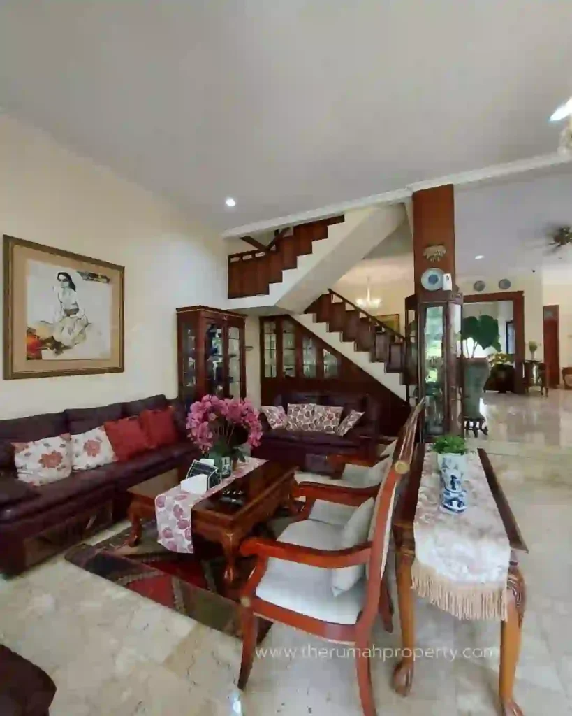 Rumah Asri Private Pool Dijual di Cipete Jakarta Selatan (8)