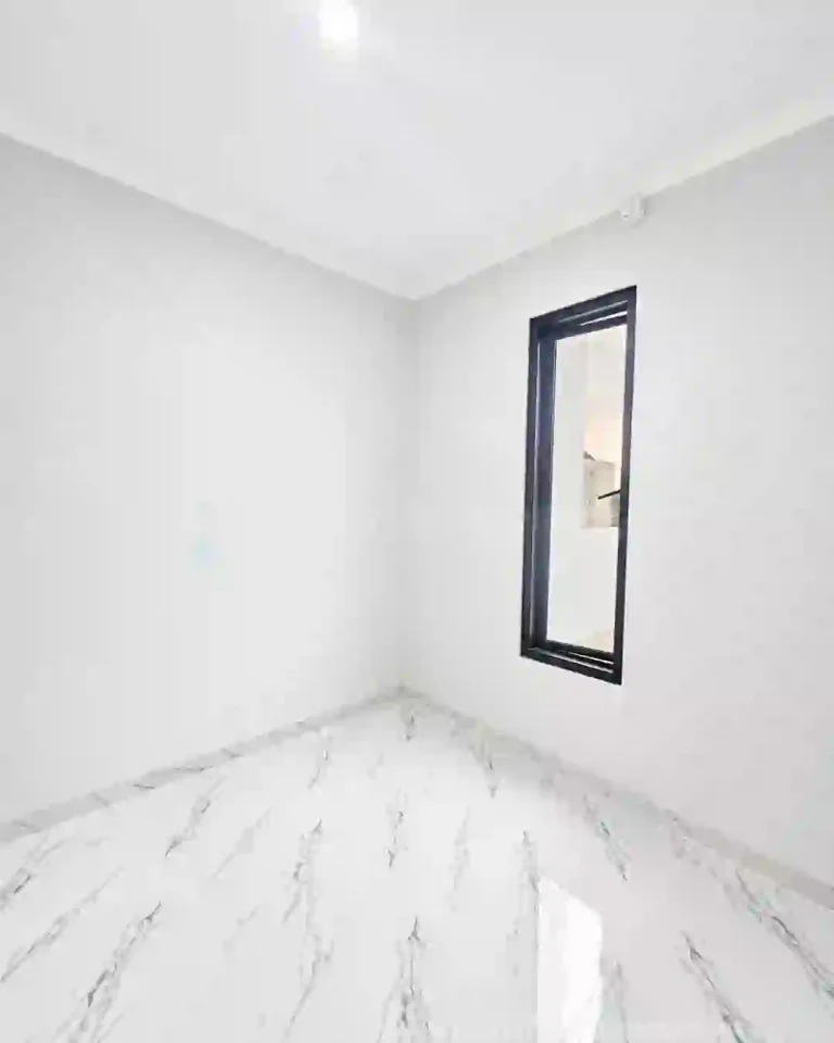 Rumah Baru Kebagusan 2 Lantai 3 Kamar Siap Huni Hadap Selatan (10)