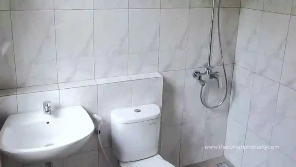 Rumah Baru Semi Furnished Dalam Komplek Jatinegara Jakarta Timur (10)
