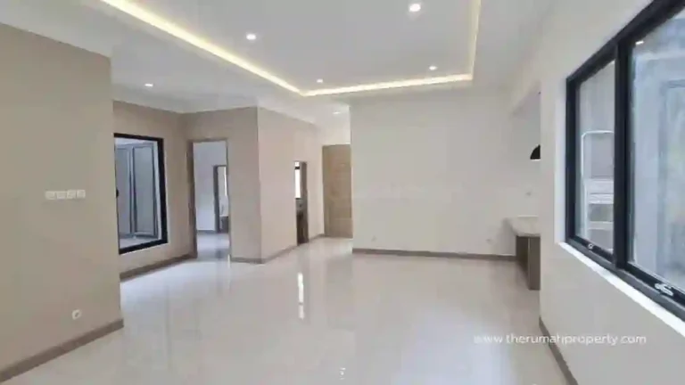 Rumah Baru Semi Furnished Dalam Komplek Jatinegara Jakarta Timur (5)