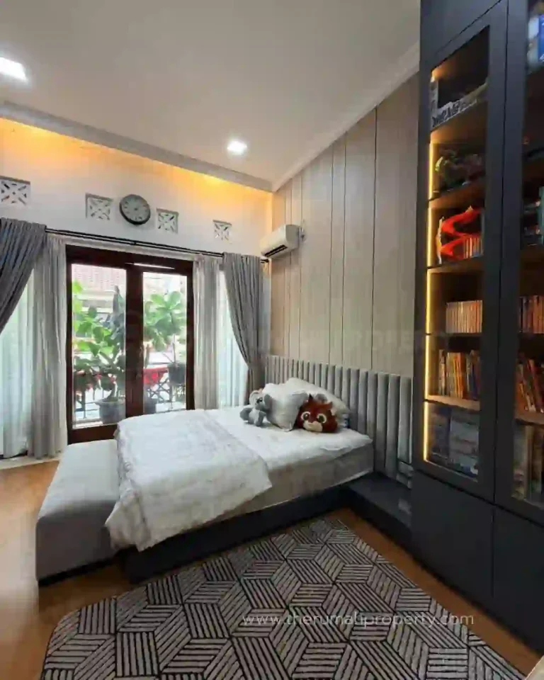 Rumah Cantik 2 Lantai Kondisi Terawat di Ampera Jakarta Selatan (10)