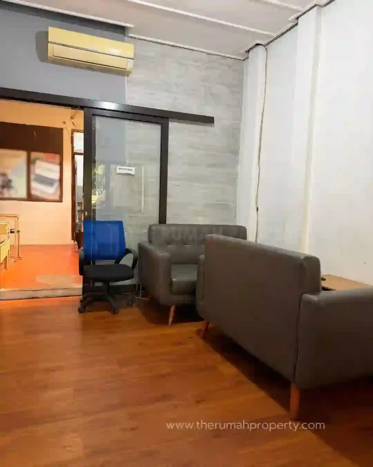 Rumah Cocok Untuk Dibangun Kost Exclusive atau Kantor di Kebayoran baru Jaksel (3)