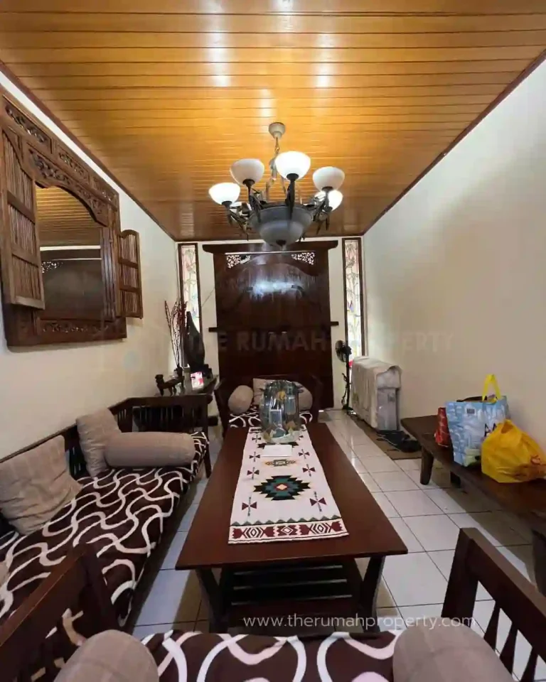 Rumah Dalam Komplek Lebak Bulus Dekat ke MRT Jakarta (3)