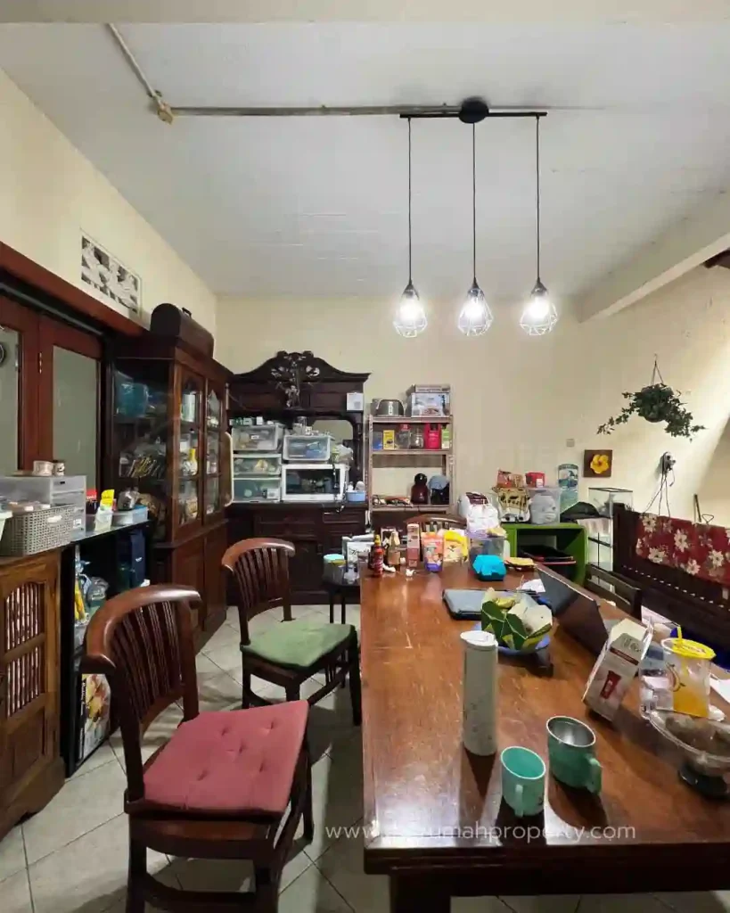 Rumah Dalam Komplek Lebak Bulus Dekat ke MRT Jakarta (6)