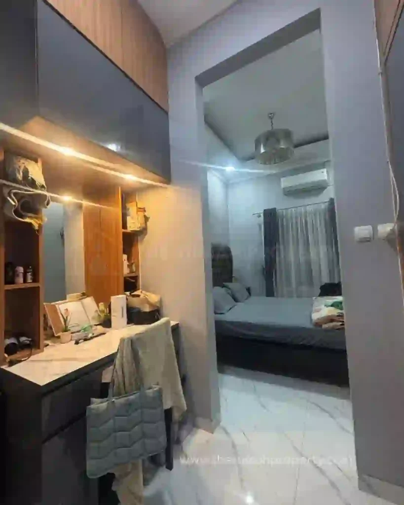 Rumah Dalam Komplek di Jatiwaringin Dekat Pos Security dan Masjid (10)
