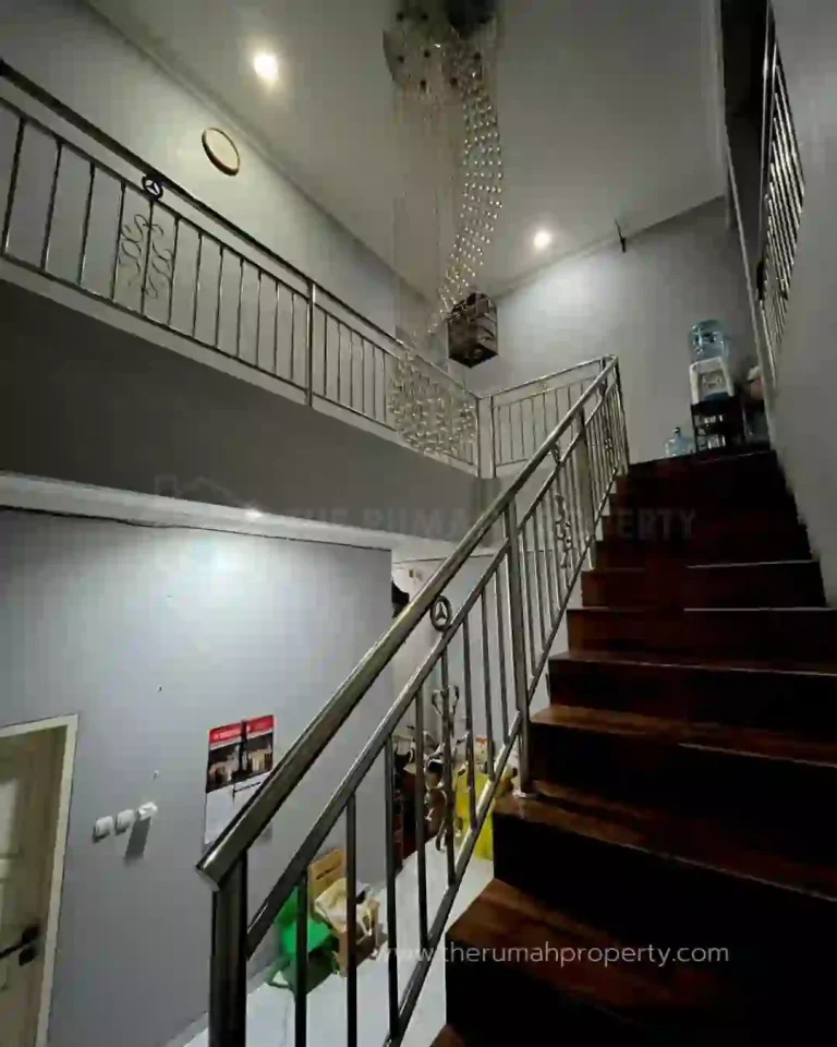 Rumah Dalam Komplek di Jatiwaringin Dekat Pos Security dan Masjid (6)