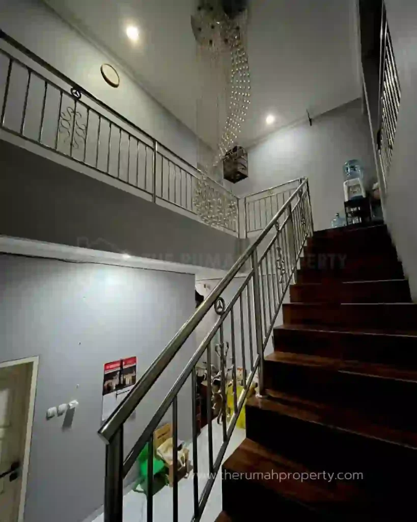 Rumah Dalam Komplek di Jatiwaringin Dekat Pos Security dan Masjid (6)
