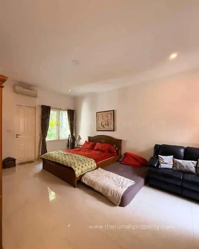 Rumah Dijual Bukit Cinere Indah Posisi Hook Perumahan Nyaman (8)