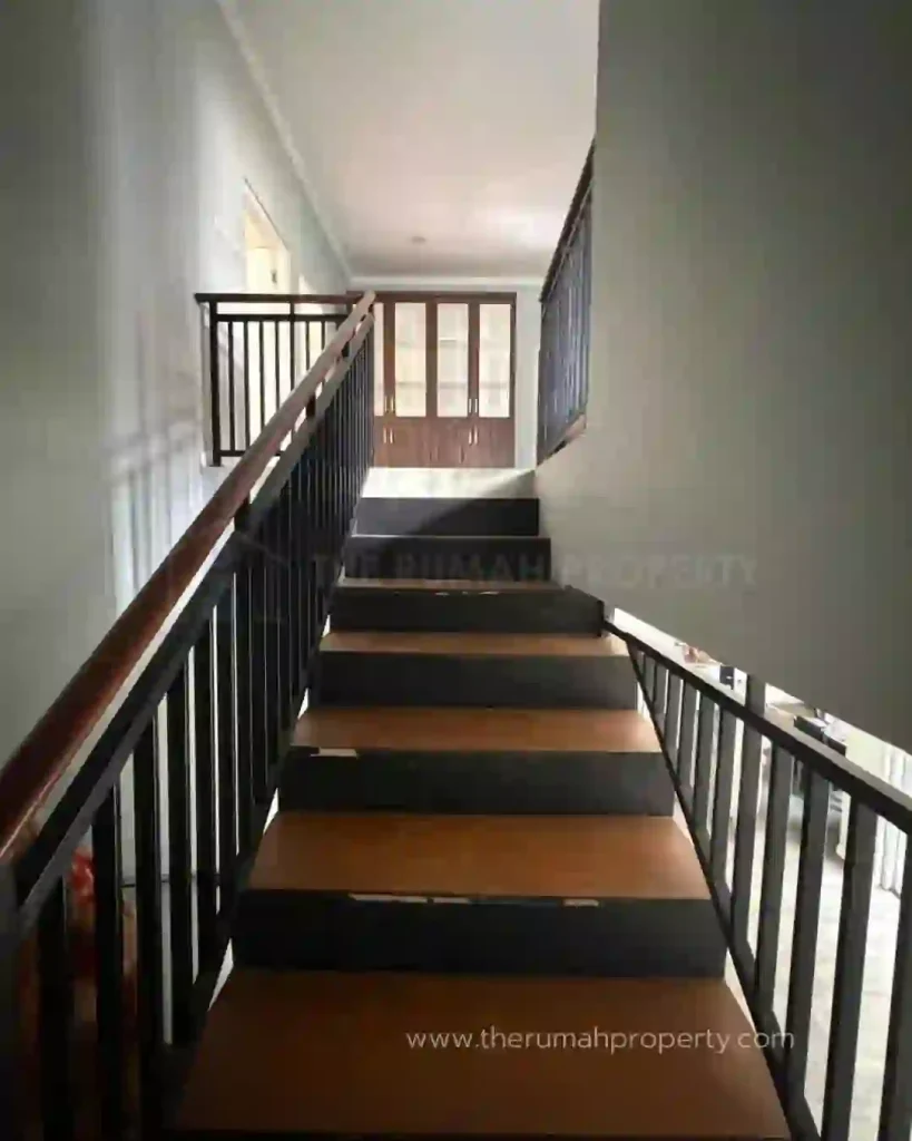 Rumah Dijual Dalam Komplek di Cakung Jaktim Akses Tol Mudah (8)