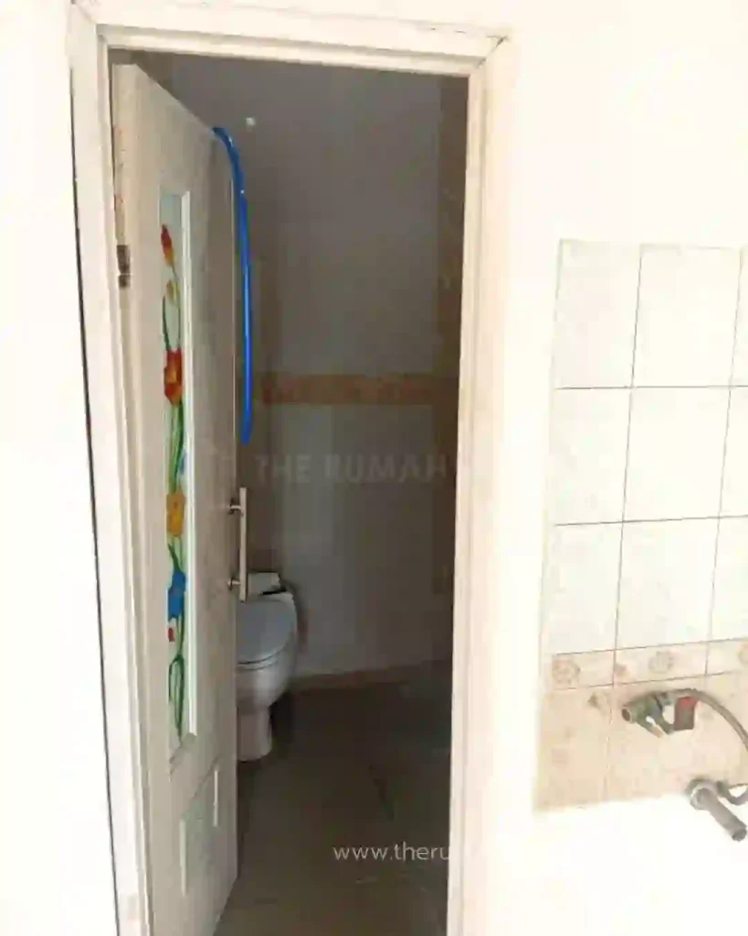 Rumah Dijual di Duren Sawit Akses Jalan 2 Mobil Dekat ke Mal dan Stasiun (9)