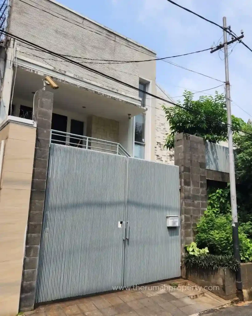 Rumah Harga Murah di Pondok Indah Jakarta Selatan Bisa Nego (2)