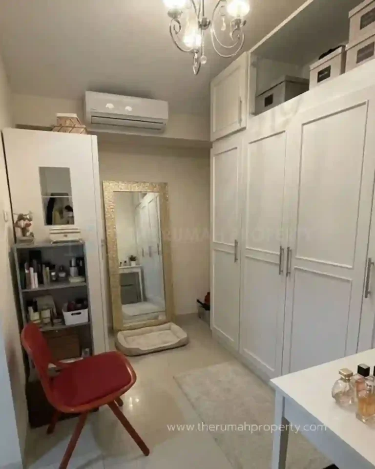 Rumah Harga Murah di Pondok Indah Jakarta Selatan Bisa Nego (6)