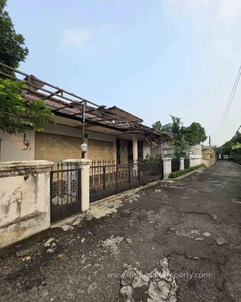 Rumah Hitung Tanah Lebak Bulus Jaksel Akses Mudah ke MRT Jakarta (3)
