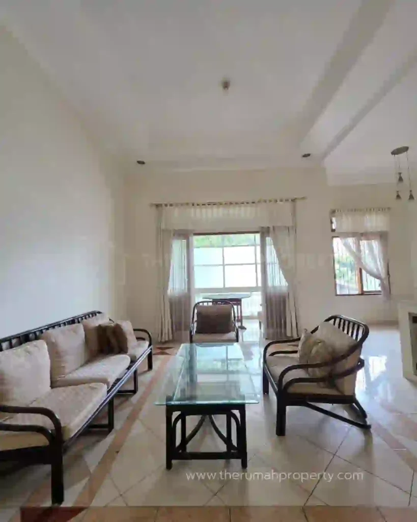 Rumah Hook Kebayoran Baru Dekat ke Pakubuwono dan Sisingamangaraja (8)