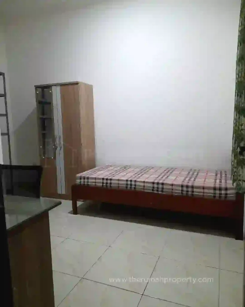 Rumah Kost Harga Murah Posisi Hook di Matraman Menteng Jakarta Pusat (10)