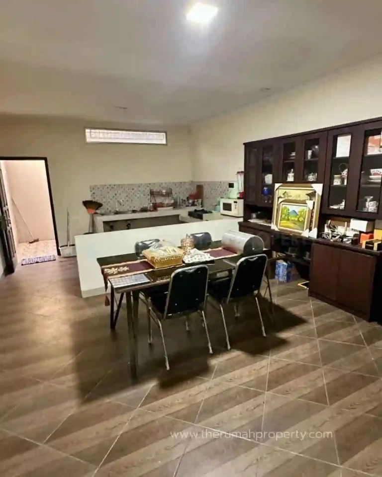 Rumah Pancoran Jaksel 2 Lantai Sudah Renovasi dan Rapi (5)