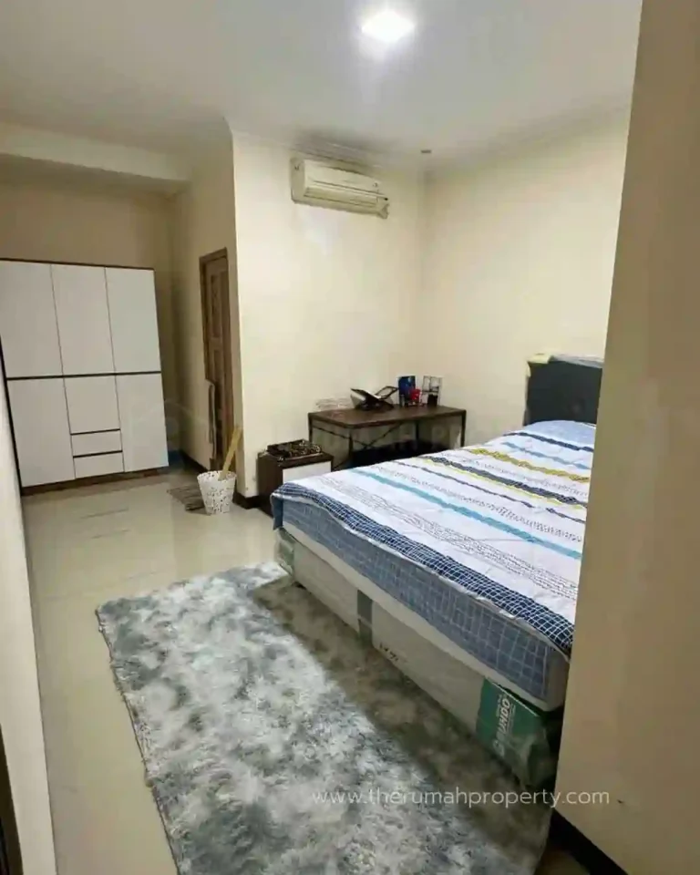 Rumah Pancoran Jaksel 2 Lantai Sudah Renovasi dan Rapi (9)