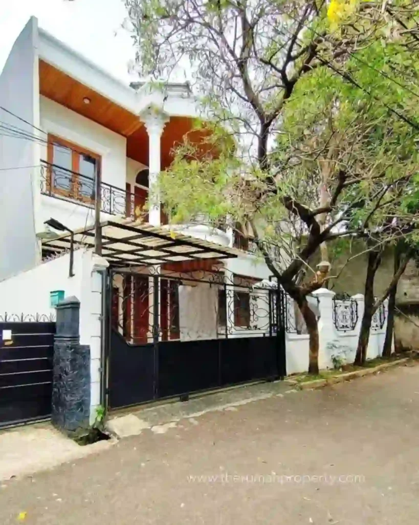 Rumah Pejaten Barat Jaksel Dekat ke RS Siaga dan Kampus UNAS (2)