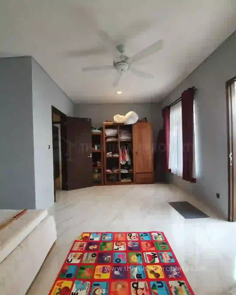 Rumah Semi Furnished Serenia Hills Lebak Bulus Jaksel Lingkungan Cluster Elit (8)