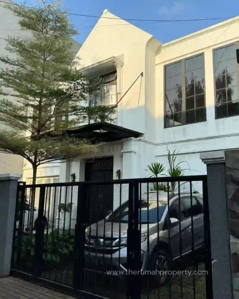 Rumah Veteran Jakarta Selatan Unit Bagus 2 Lantai 3 Kamar dengan Rooftop (4)