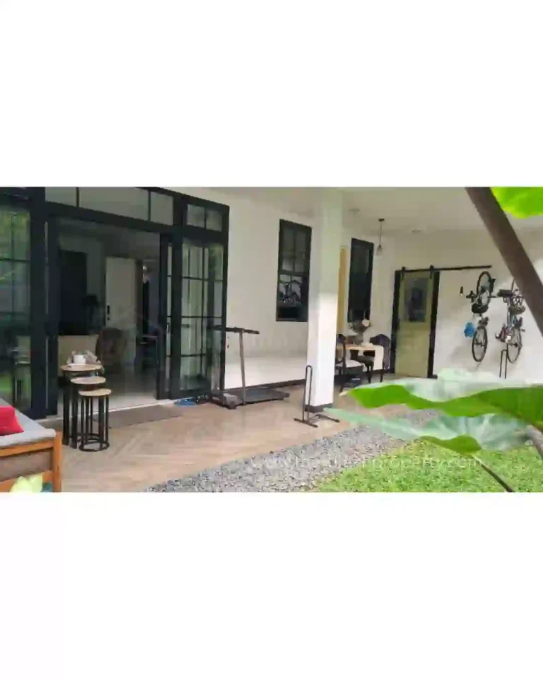 Rumah Veteran Jakarta Selatan Unit Bagus 2 Lantai 3 Kamar dengan Rooftop (6)