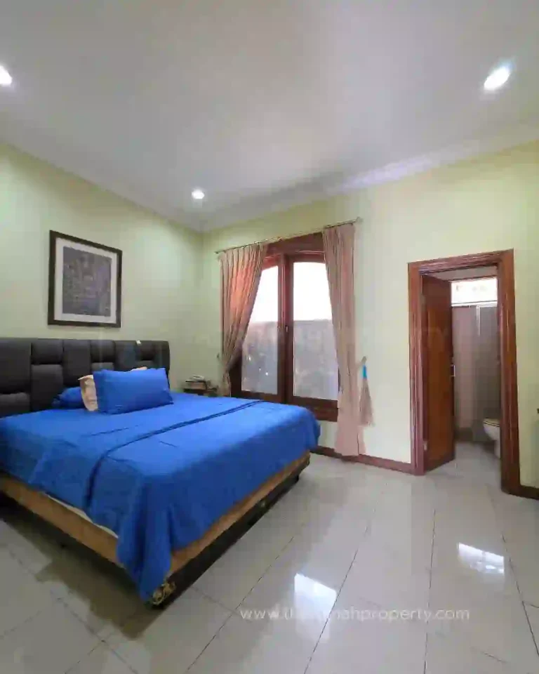 Rumah dijual Harga dibawah NJOP di Kebagusan Tanah Luas dengan Kolam Renang Pribadi (9)