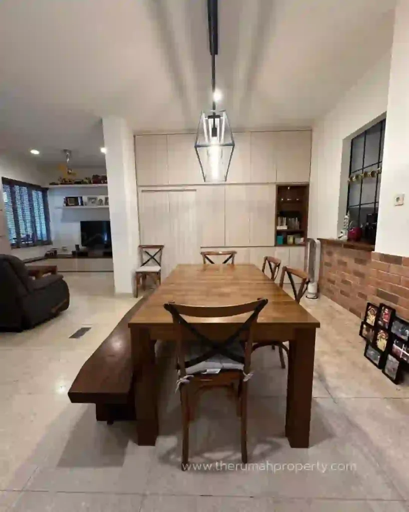 Dijual Rumah Hook Cluster Elit Lebak Bulus Cirendeu Semi Furnished Akses Mudah MRT (3)