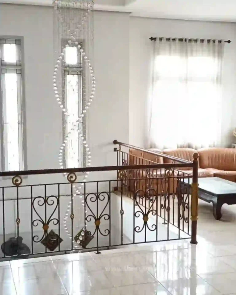 Dijual Rumah Hook di Pondok Kopi Hadap Timur Lingkungan Nyaman (10)