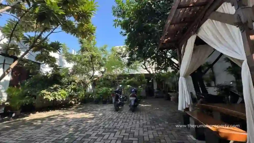 Dijual Rumah di Bintaro Sektor 3A Ada Mess Karyawan Unit Fully Furnished (6)