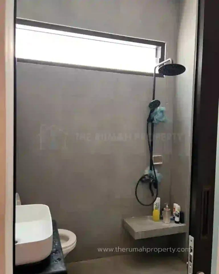 Dijual Rumah di Perumahan Gading Indah Kelapa Gading Jakarta Utara Unit Bagus Ada Kolam Renang (10)