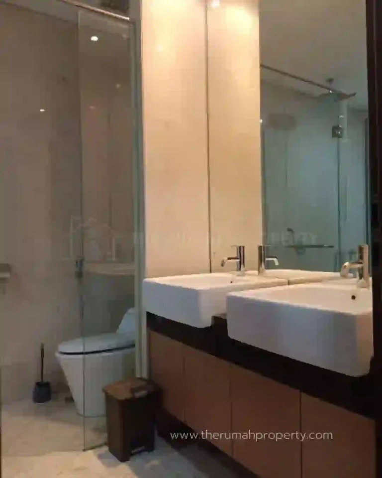 For Sale Apartemen 2 BR Furnished Tower Ritz Kemang Village Residence (10)