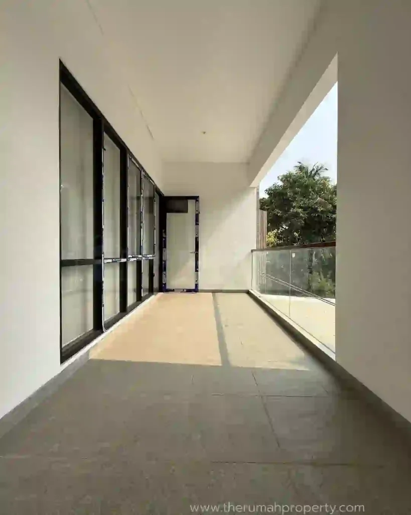 For Sale Brand New House Semi Furnished Lingkungan Tenang di Cipete (7)