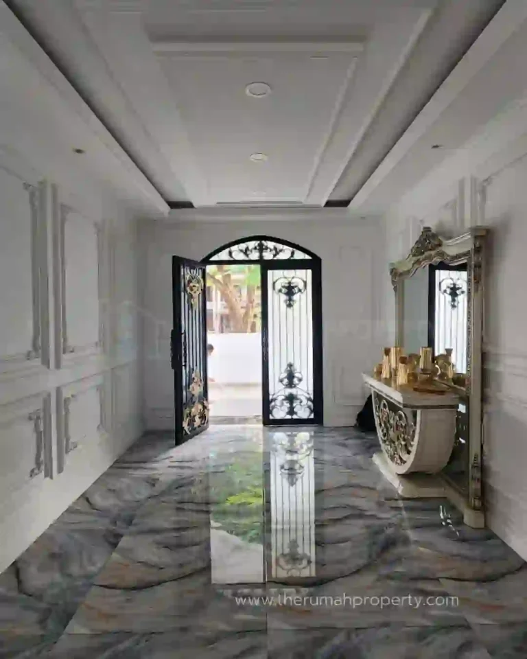 For Sale Brand New Luxury House American Classic Private Pool Dekat AEON Mal Tanjung Barat (6)