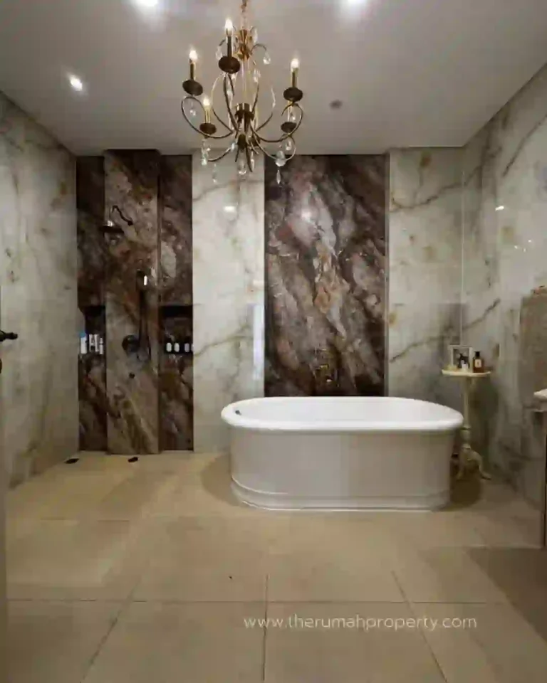 For Sale Luxury House Jagakarsa Fully Furnished Private Lift & Swimming Pool (10)
